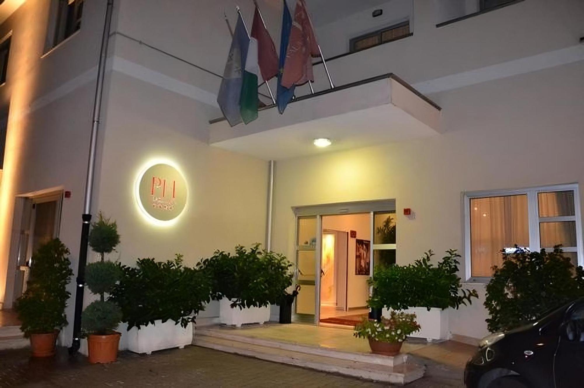 Hotel Palace Gioia Tauro Exterior foto